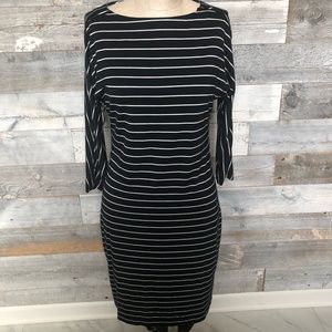 Calvin Klein casual blue and shite stripe size 4 dress